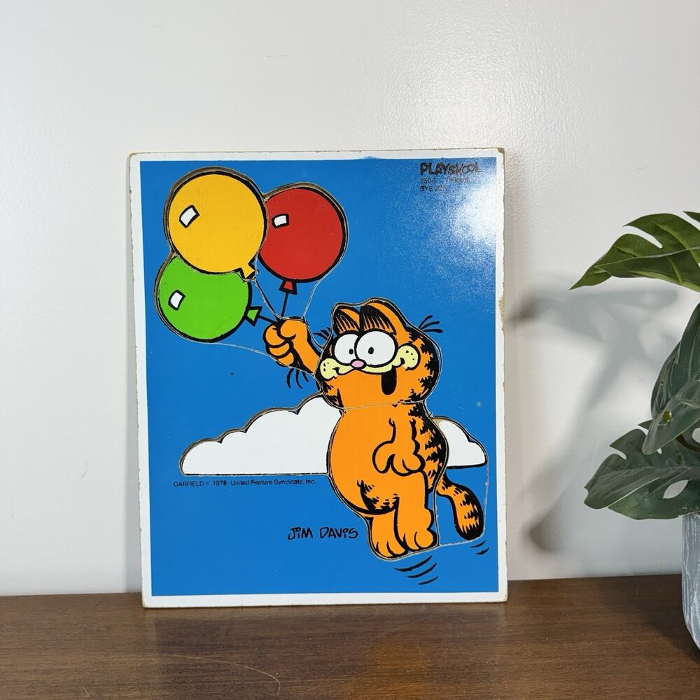 Vintage Garfield Wooden Puzzle 1978 United Feature Syndicate Jim Davis
